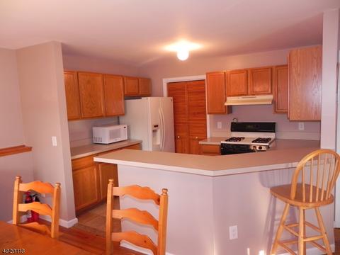 32 Victory Ct, Dover, NJ 07801 photo 12