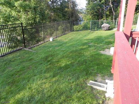 32 Victory Ct, Dover, NJ 07801 photo 18