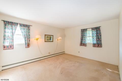 4 Evers Ct, Wayne, NJ 07470 photo 18