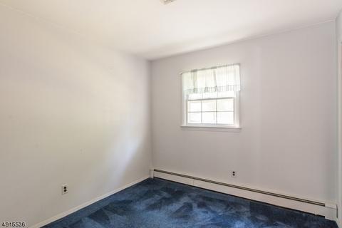 4 Evers Ct, Wayne, NJ 07470 photo 13
