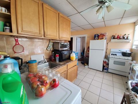 62 Wolf Pl, Hillside, NJ 07205 photo 10