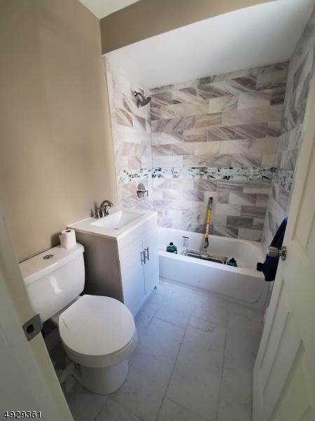 62 Wolf Pl, Hillside, NJ 07205 photo 8