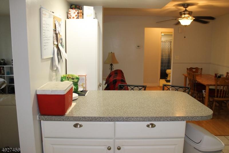  723 Cricket Ln, Woodbridge, NJ 07095 photo 8
