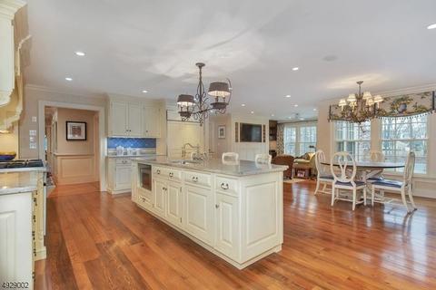 49 Woodmere Dr, Summit, NJ 07901 photo 7