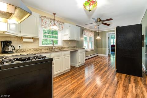 2 Overlook Way, Hackettstown, NJ 07840 photo 8