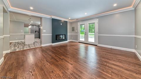 16 Petrie Ln, Wayne, NJ 07470 photo 12