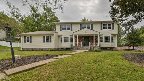 16 Petrie Ln, Wayne, NJ 07470 photo 1