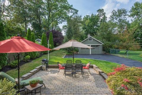 69 Myrtle Ave, Millburn, NJ 07041 photo 15
