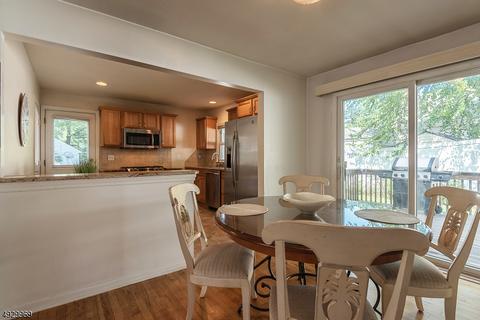 449 Gregory Rd, Paramus, NJ 07652 photo 5