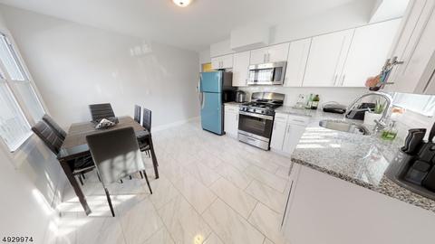 17 Ruby Pl, Newark, NJ 07104 photo 2