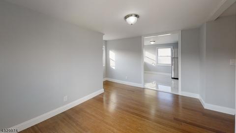 17 Ruby Pl, Newark, NJ 07104 photo 11