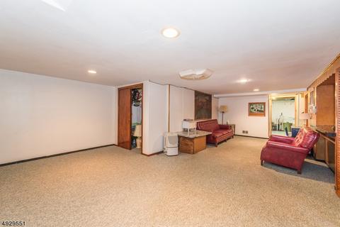 82 Forest Ave, Berkeley Heights, NJ 07922 photo 15