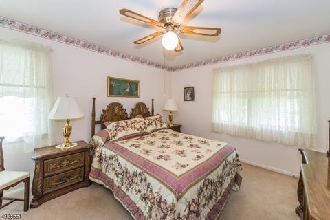 82 Forest Ave, Berkeley Heights, NJ 07922 photo 10