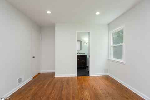 66 Harrison Dr, Berkeley Heights, NJ 07922 photo 8