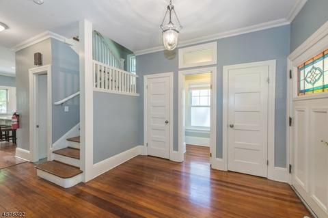 18 Ruthven Pl, Summit, NJ 07901 photo 2