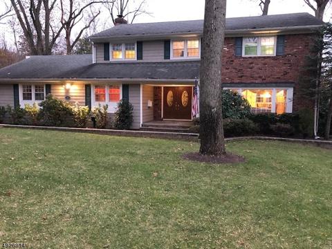 182 Spring Ridge Dr, Berkeley Heights, NJ 07922 photo 1