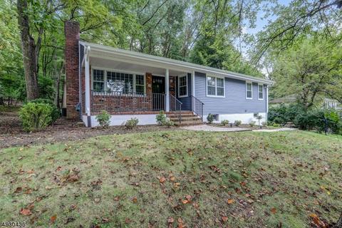 16 Webster Dr, Berkeley Heights, NJ 07922 photo 1