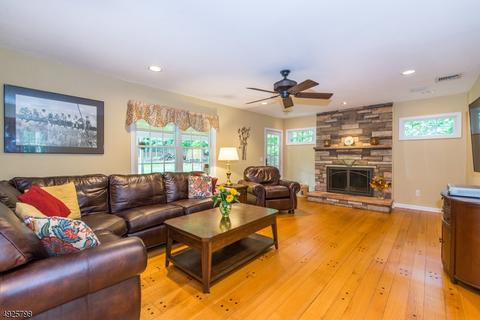 67 Millglen Rd, Upper Saddle River, NJ 07458 photo 10