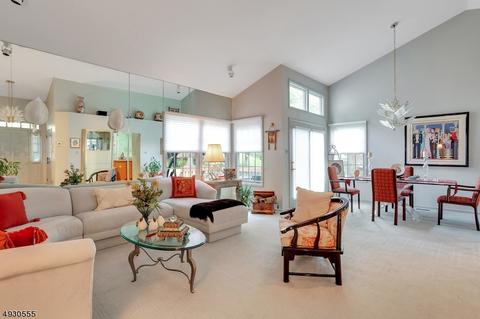 31 Hadley Ln, Wayne, NJ 07470 photo 6
