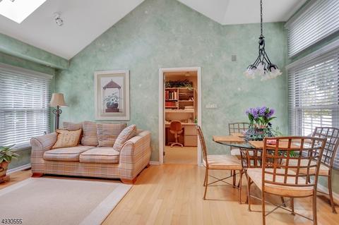 31 Hadley Ln, Wayne, NJ 07470 photo 11