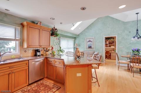 31 Hadley Ln, Wayne, NJ 07470 photo 10