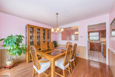 33 Tomar Ct, Bloomfield, NJ 07003 photo 12