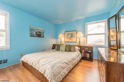 33 Tomar Ct, Bloomfield, NJ 07003 photo 15