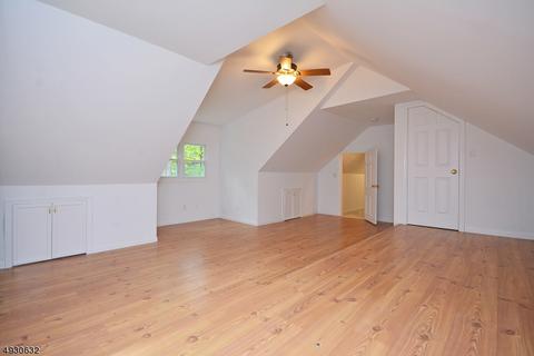 271 Elm Ave, Hackensack, NJ 07601 photo 12