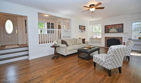 271 Elm Ave, Hackensack, NJ 07601 photo 5