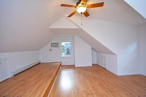 271 Elm Ave, Hackensack, NJ 07601 photo 11
