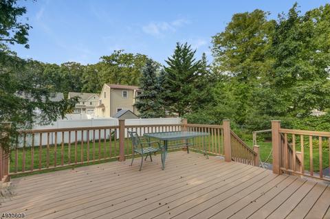 81 Jefferson Ter, Springfield, NJ 07081 photo 15