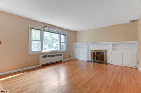 81 Jefferson Ter, Springfield, NJ 07081 photo 2