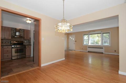81 Jefferson Ter, Springfield, NJ 07081 photo 4