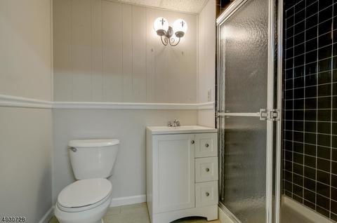 76 White Pl, Clark, NJ 07066 photo 15