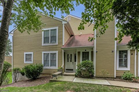 14 Exeter Rd, Bedminster, NJ 07921 photo 1