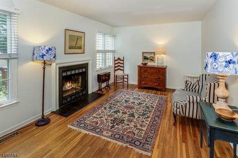 14 Exeter Rd, Bedminster, NJ 07921 photo 8