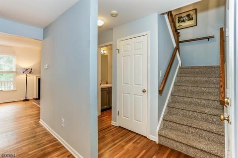 14 Exeter Rd, Bedminster, NJ 07921 photo 11