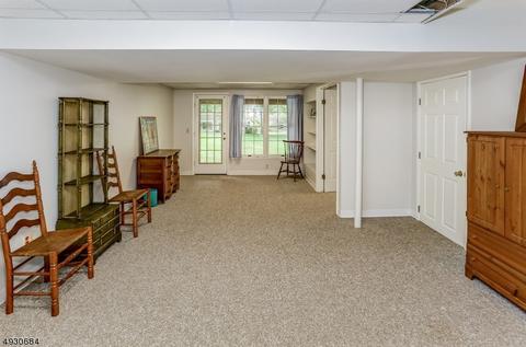 14 Exeter Rd, Bedminster, NJ 07921 photo 18