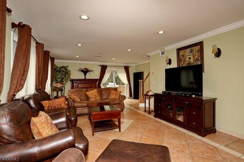 178 Linwood Ave, Paramus, NJ 07652 photo 3