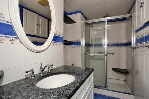 178 Linwood Ave, Paramus, NJ 07652 photo 21