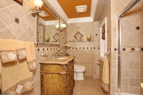178 Linwood Ave, Paramus, NJ 07652 photo 19