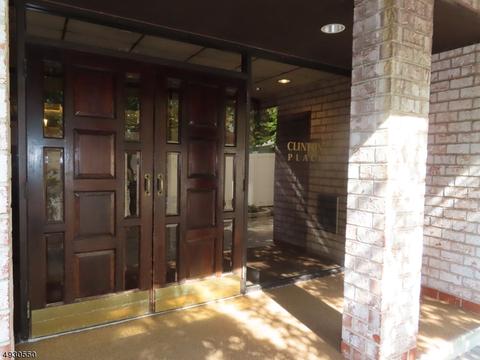 55 Clinton Pl, Hackensack, NJ 07601 photo 19