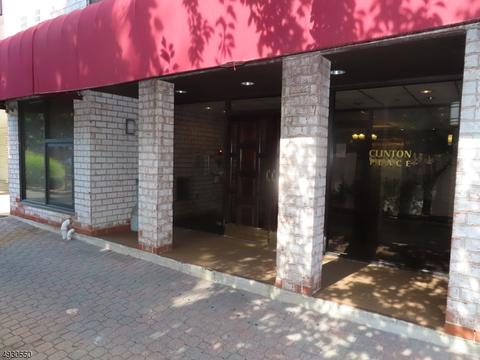 55 Clinton Pl, Hackensack, NJ 07601 photo 20