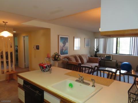 55 Clinton Pl, Hackensack, NJ 07601 photo 6