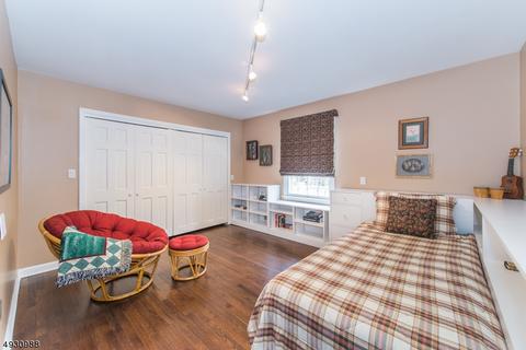 135 Rotary Dr, Summit, NJ 07901 photo 19