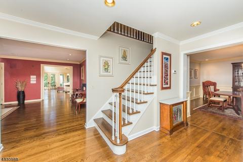 135 Rotary Dr, Summit, NJ 07901 photo 2