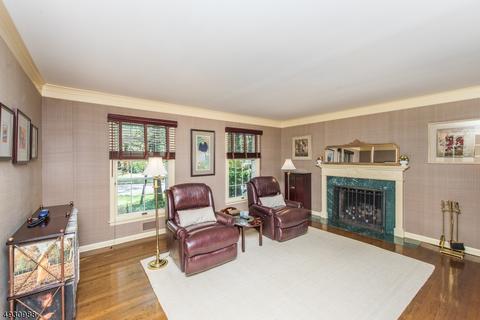135 Rotary Dr, Summit, NJ 07901 photo 5