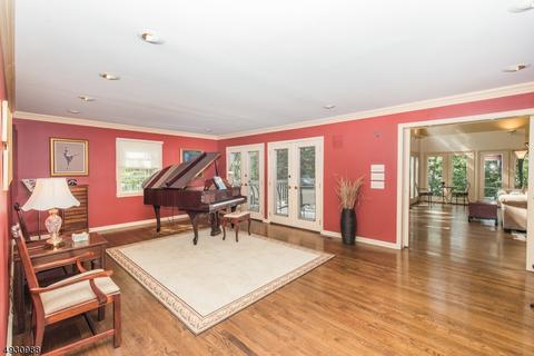 135 Rotary Dr, Summit, NJ 07901 photo 6
