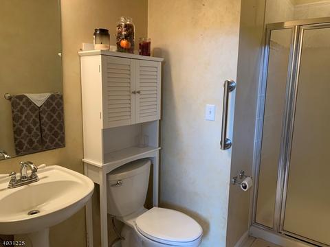 10 Noa Ct, Hackettstown, NJ 07840 photo 21