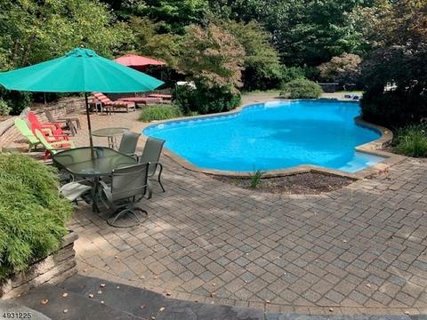 10 Noa Ct, Hackettstown, NJ 07840 photo 3